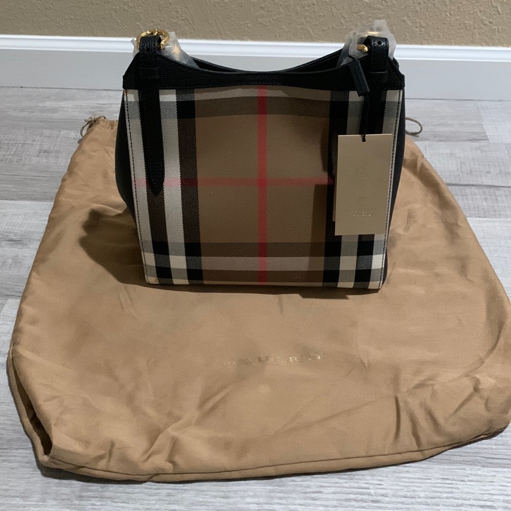 Burberry Tote